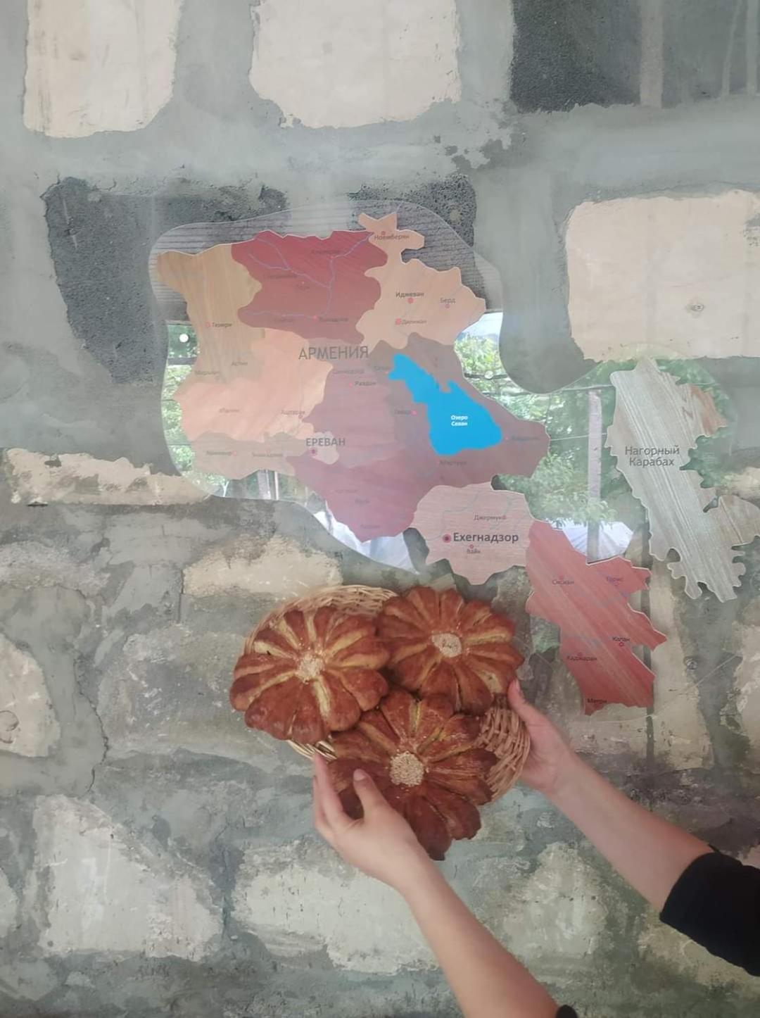 Hotel Sun House Yeghegnadzor Zewnętrze zdjęcie