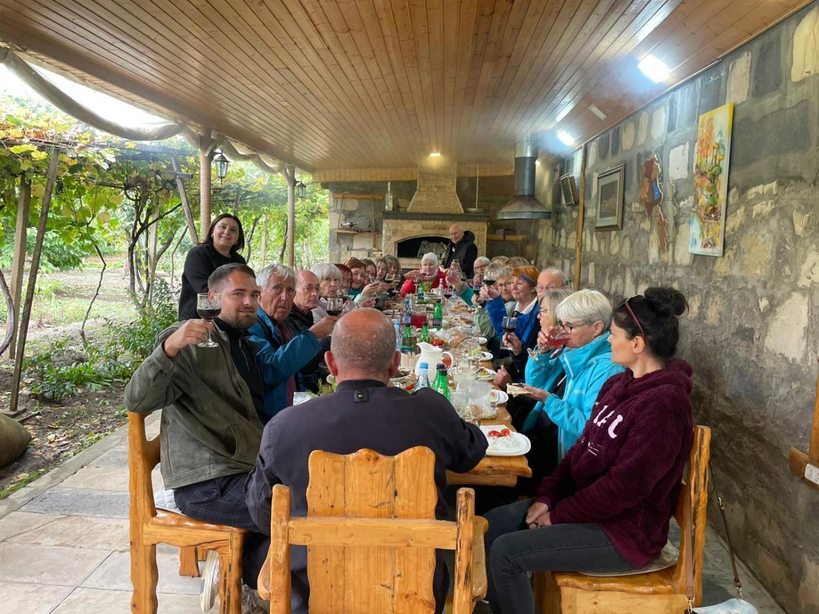 Hotel Sun House Yeghegnadzor Zewnętrze zdjęcie