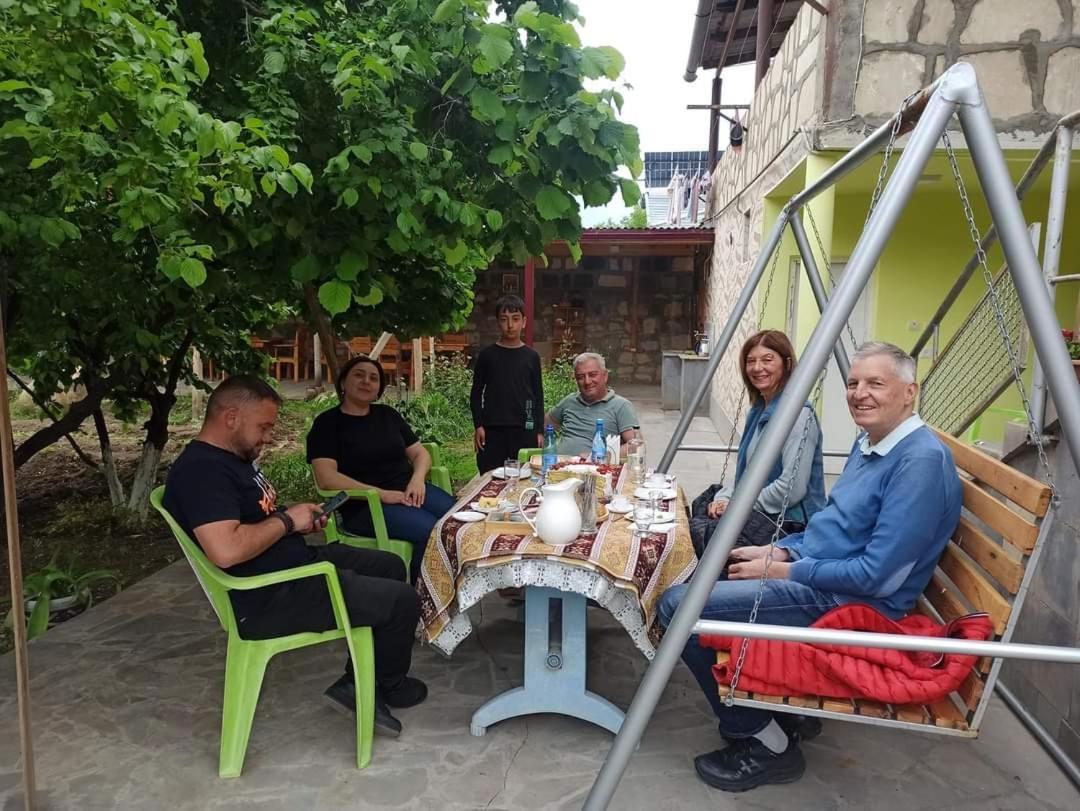 Hotel Sun House Yeghegnadzor Zewnętrze zdjęcie